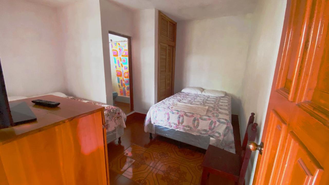 Hotel Posada Don Carlos Panajachel Eksteriør bilde